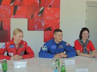 ПОСЕТА РУСКИХ КОСМОНАУТА
